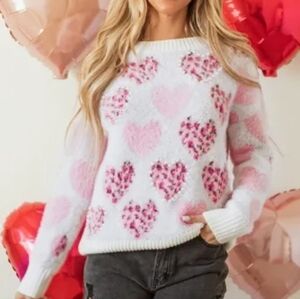 Pink and White Leopard Print Heart Pattern Women's Sweater Size Medium NWOT
